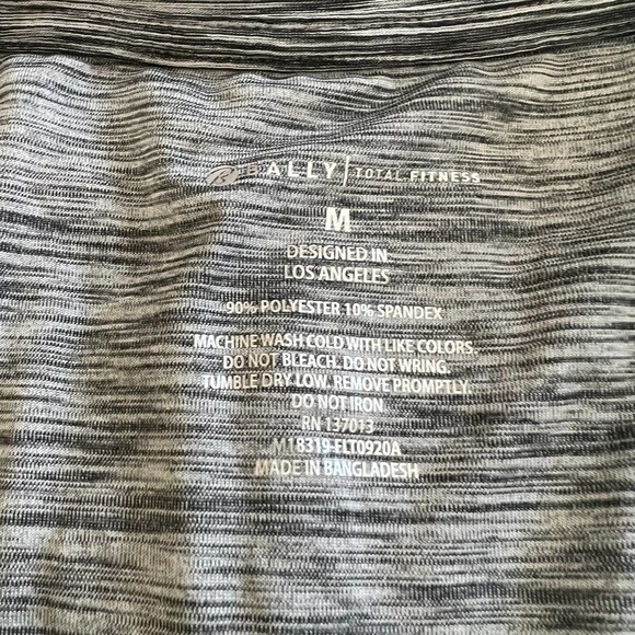 Bally Total Fitness gray top women active top gray short sleeve  size M gym yoga - Picture 2 of 12